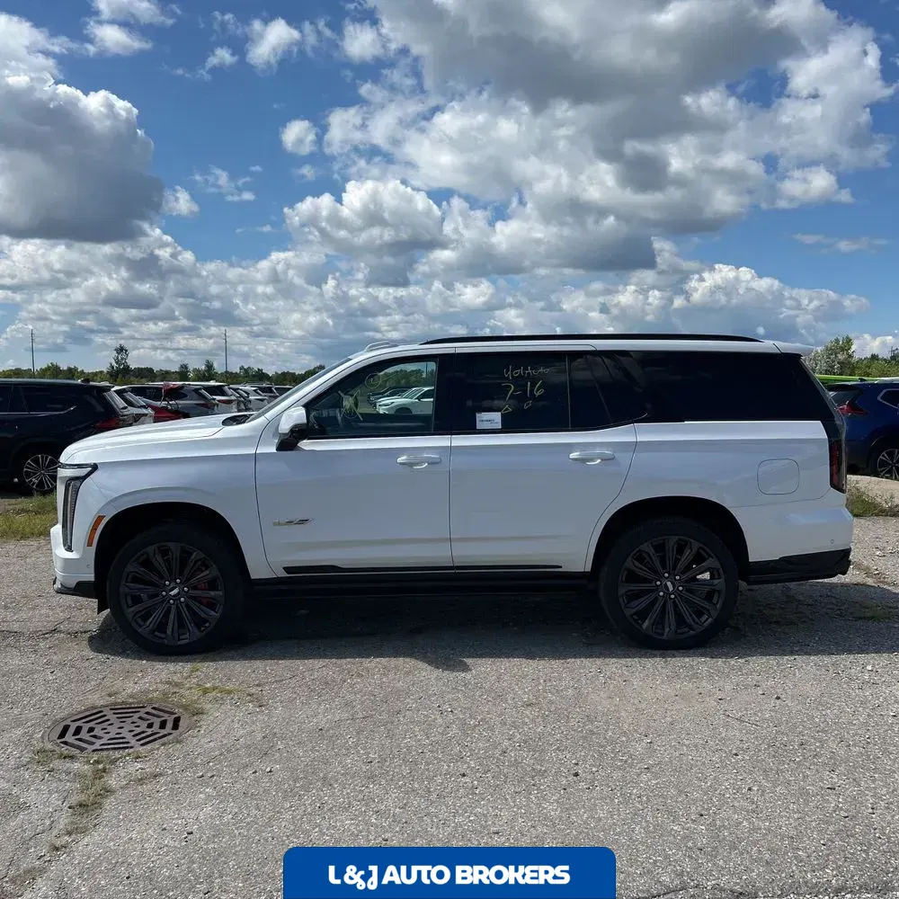 2025 Cadillac Escalade V-Sport