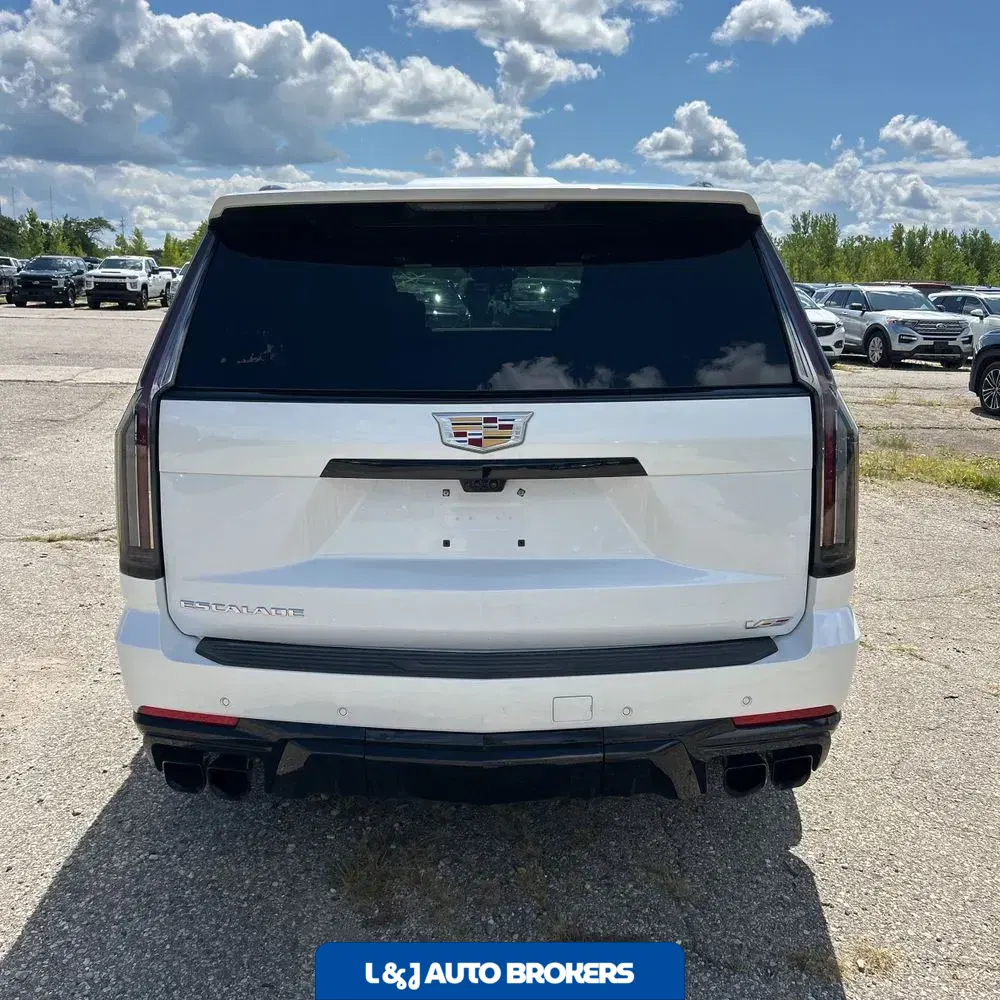 2025 Cadillac Escalade V-Sport