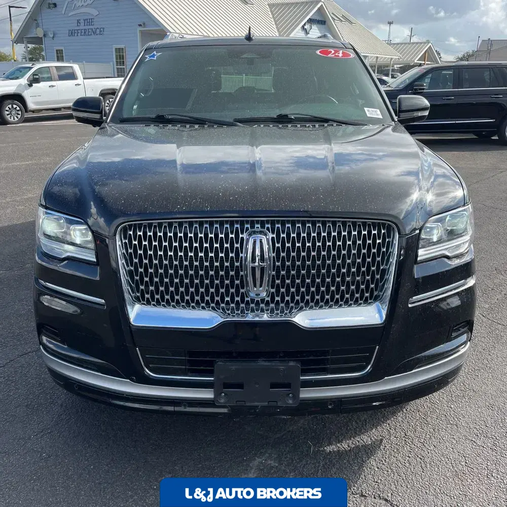 2024 Lincoln Navigator Premiere