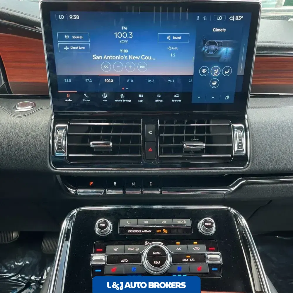 2024 Lincoln Navigator Premiere