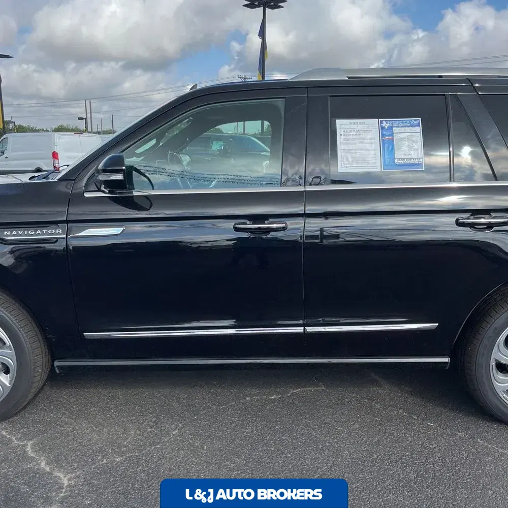 2024 Lincoln Navigator Premiere