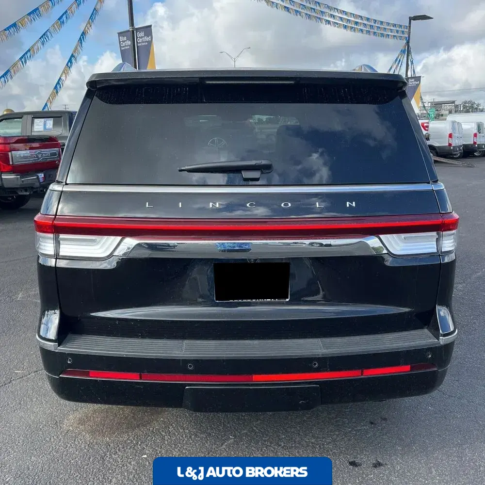 2024 Lincoln Navigator Premiere