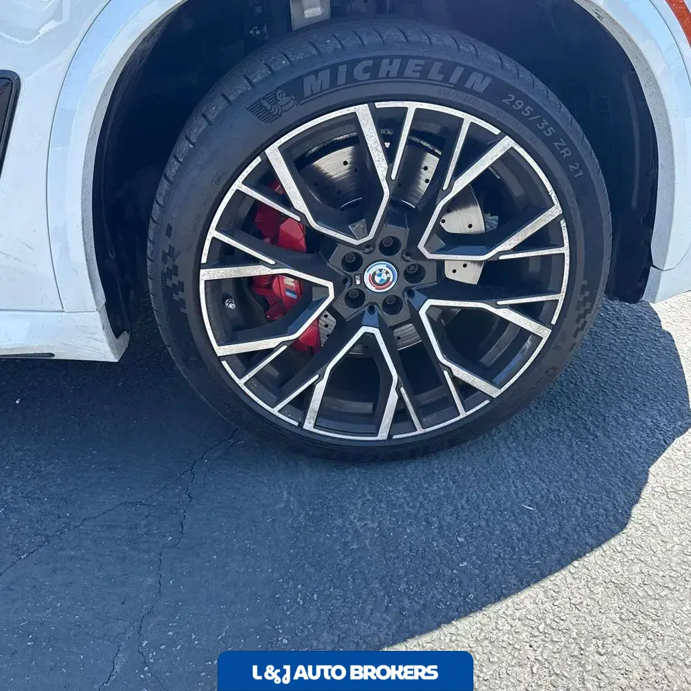 2023 BMW X5 M