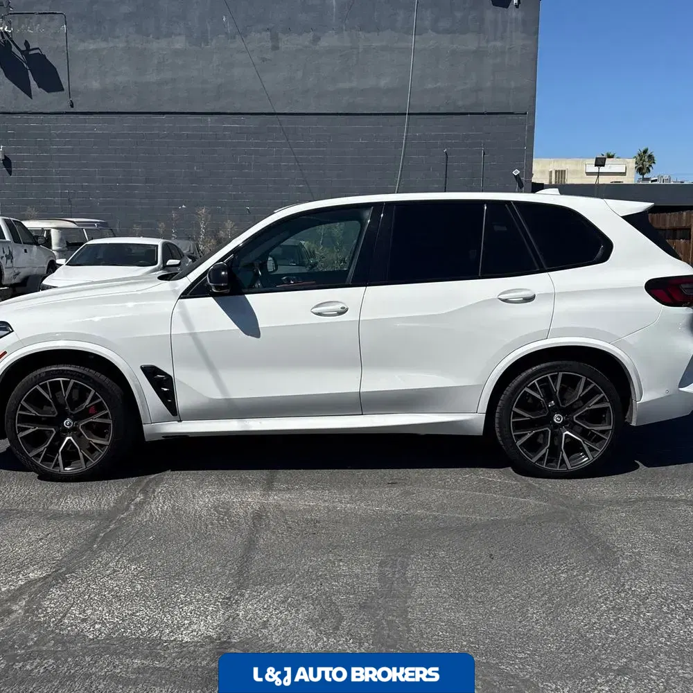 2023 BMW X5 M