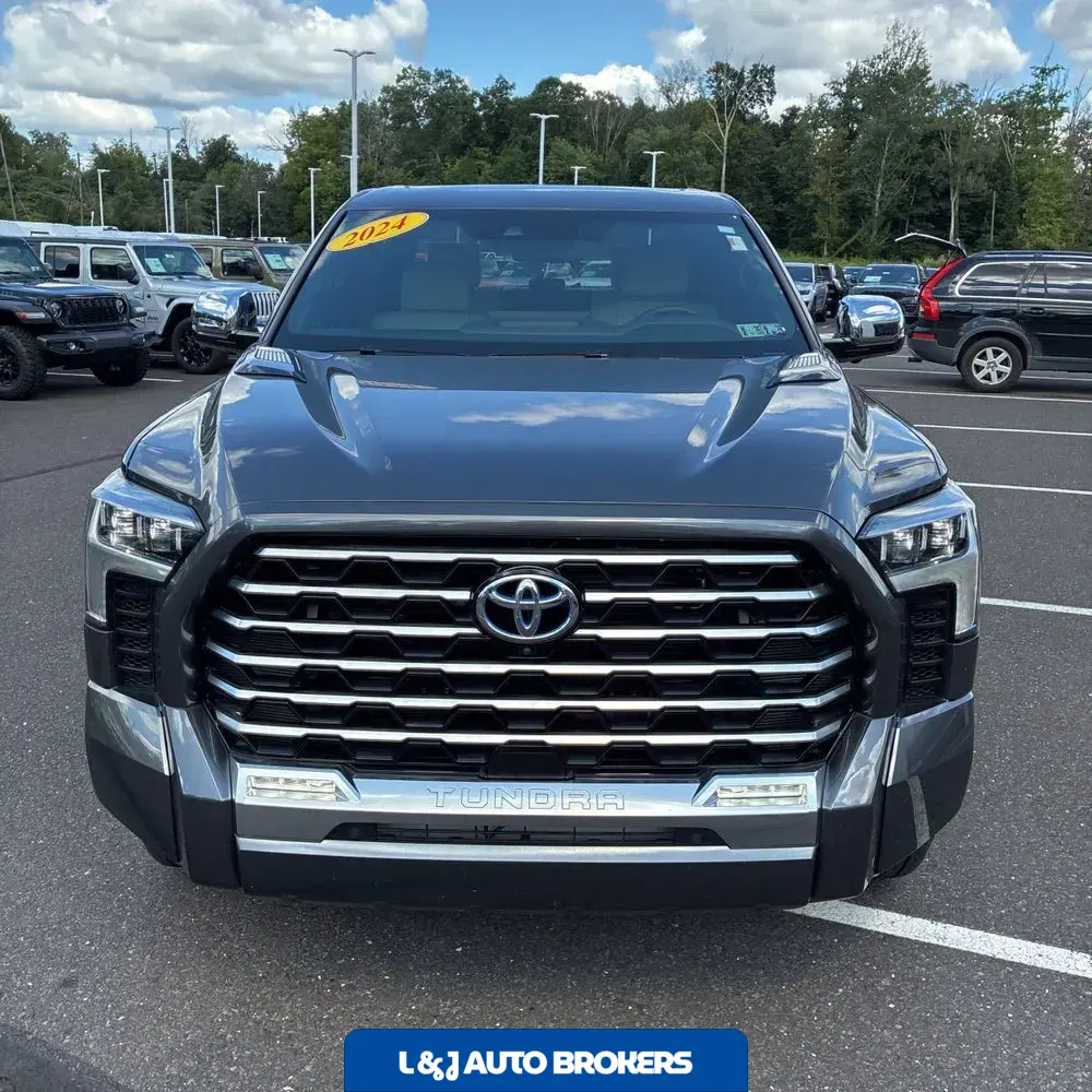 2024 Toyota Tundra Capstone HV