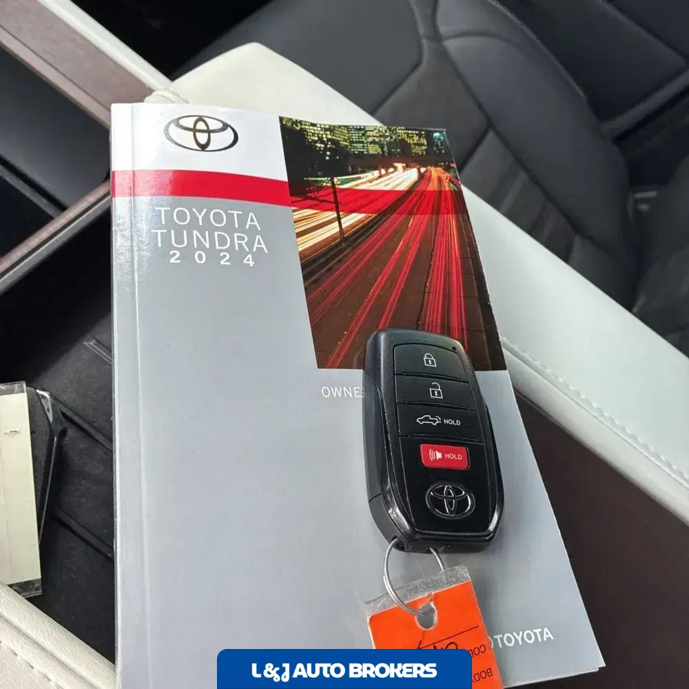 2024 Toyota Tundra Capstone HV