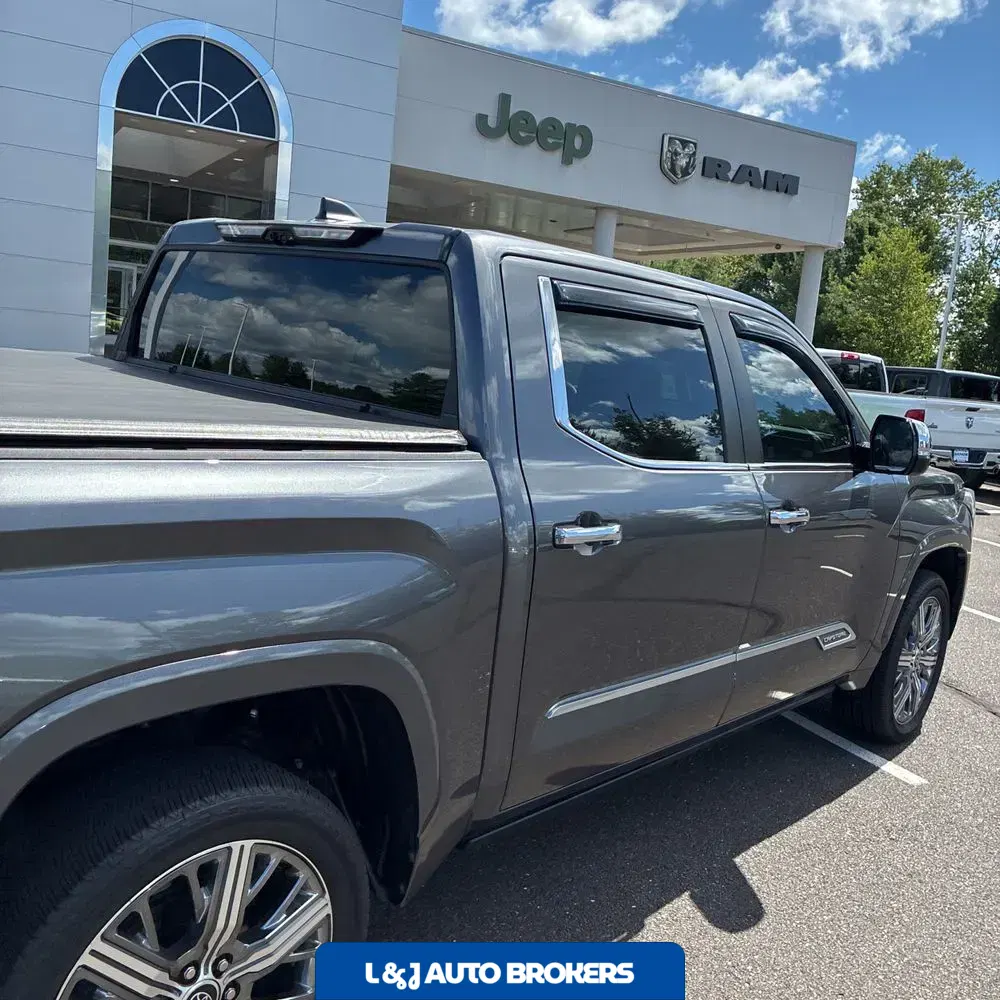 2024 Toyota Tundra Capstone HV