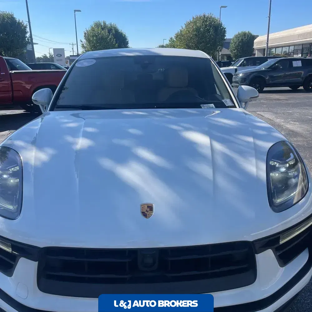 2022 Porsche Macan S