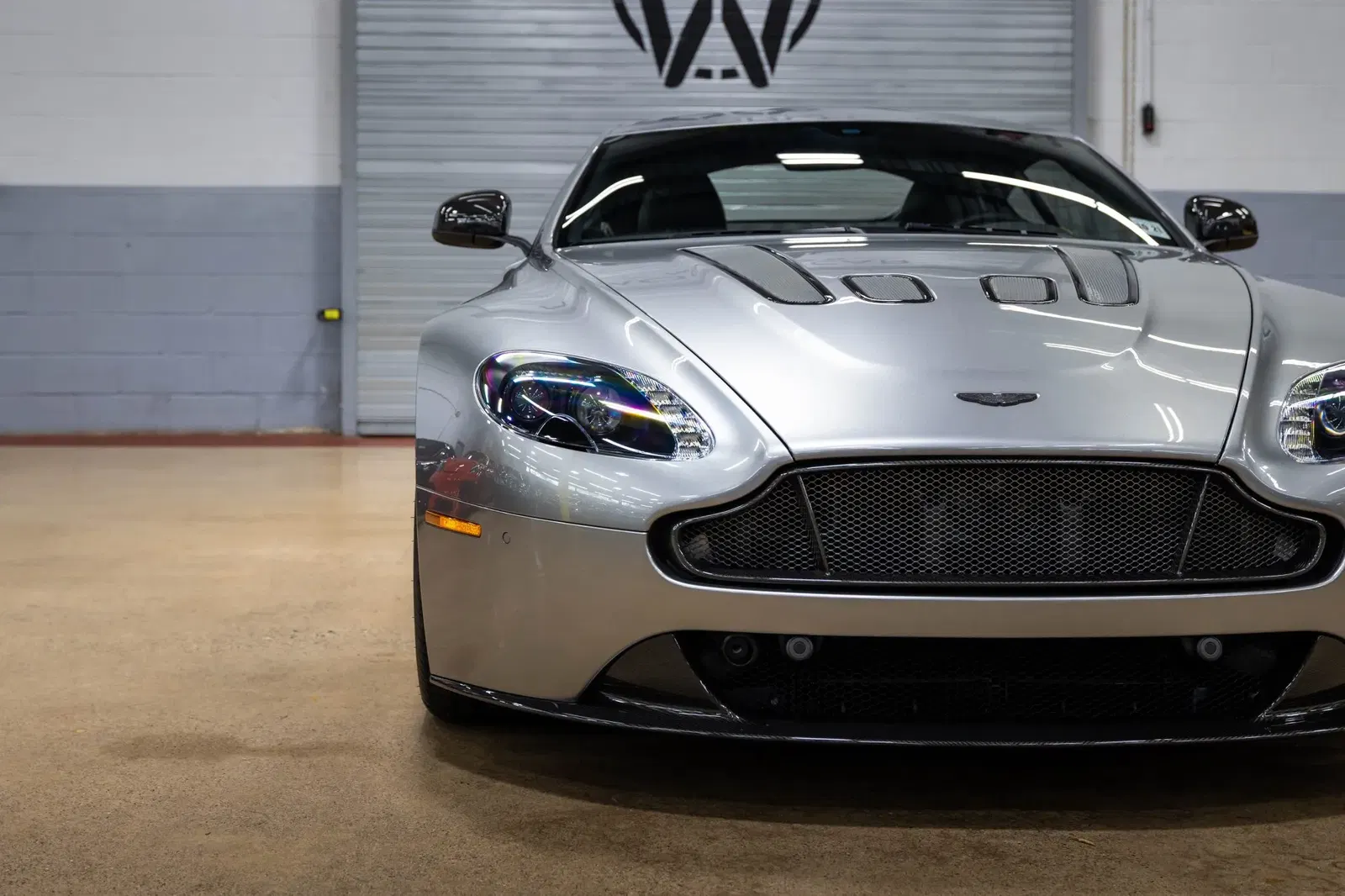851-Mile 2017 Aston Martin V12 Vantage S 7-Speed