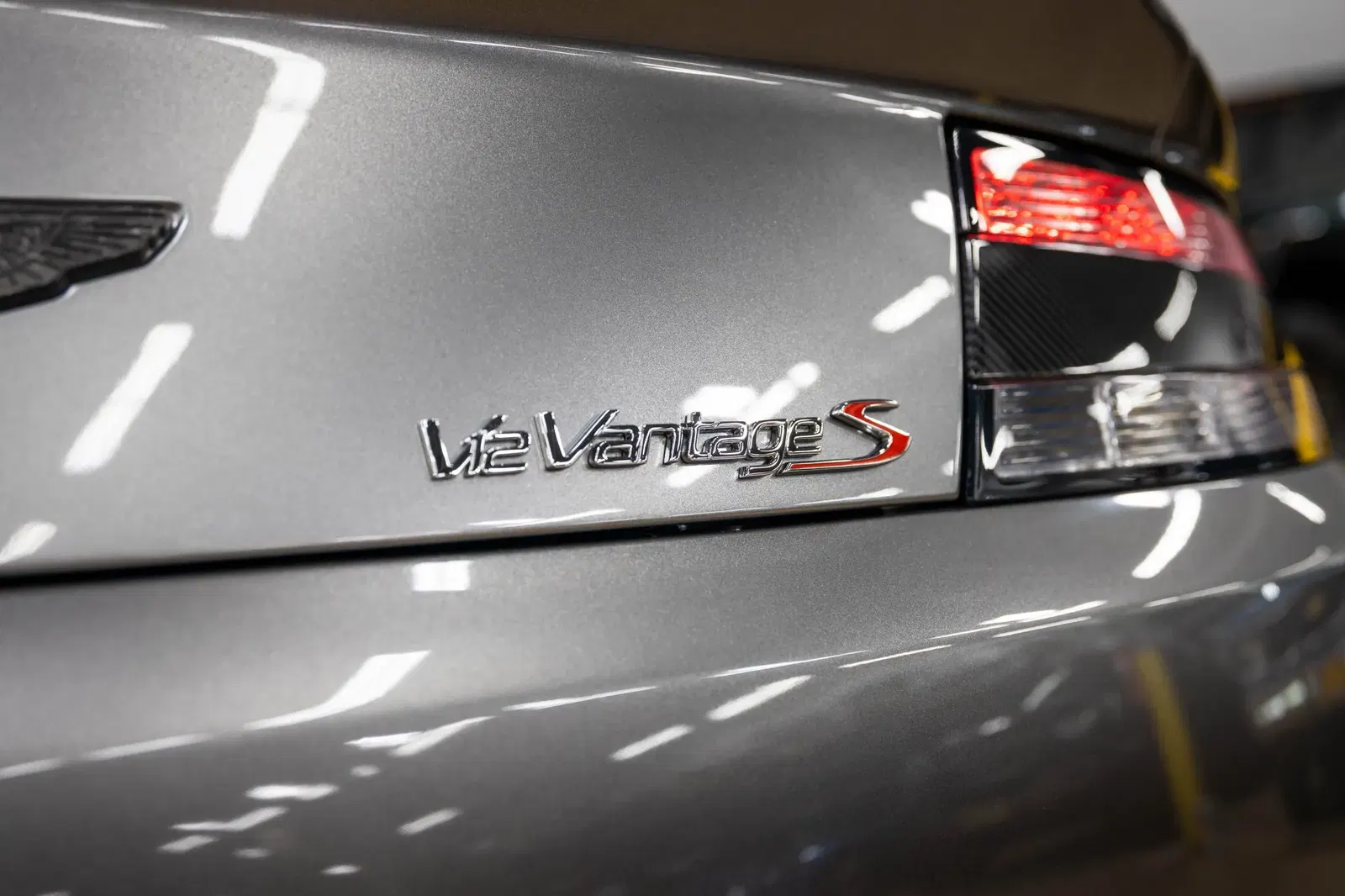851-Mile 2017 Aston Martin V12 Vantage S 7-Speed