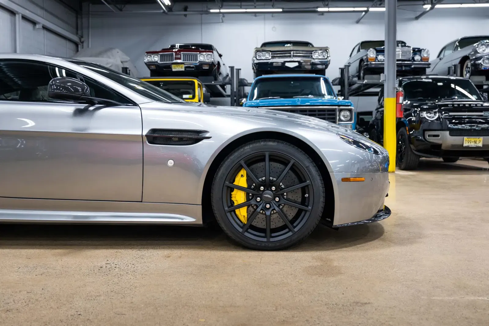 851-Mile 2017 Aston Martin V12 Vantage S 7-Speed