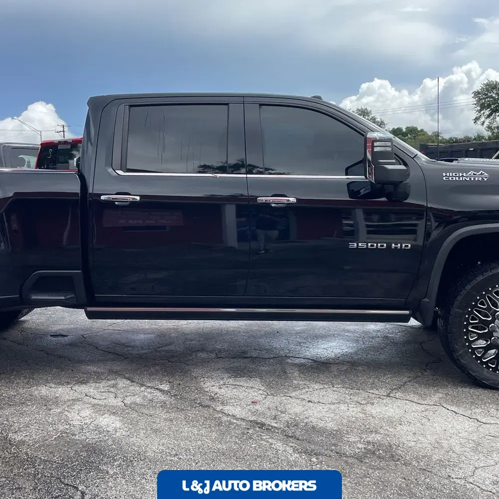 2021 Chevrolet Silverado 3500HD High Country