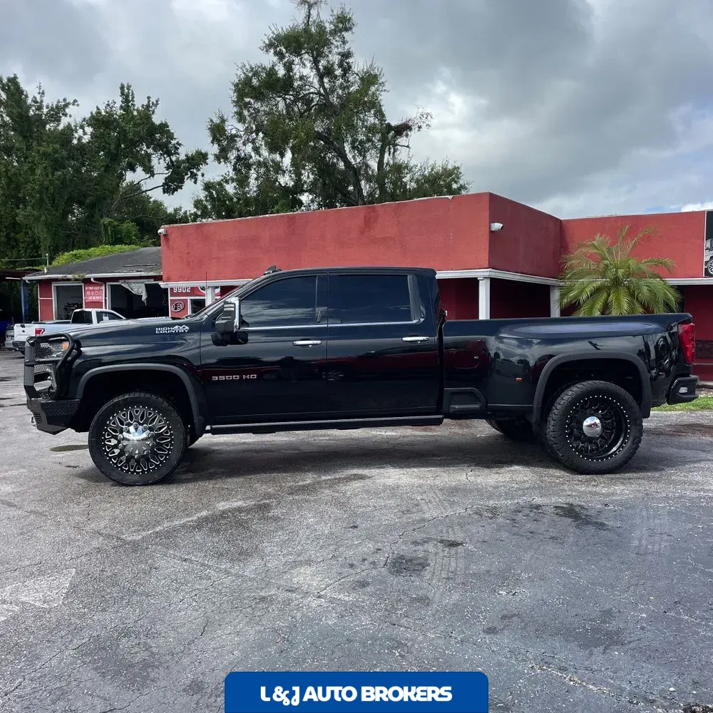 2021 Chevrolet Silverado 3500HD High Country