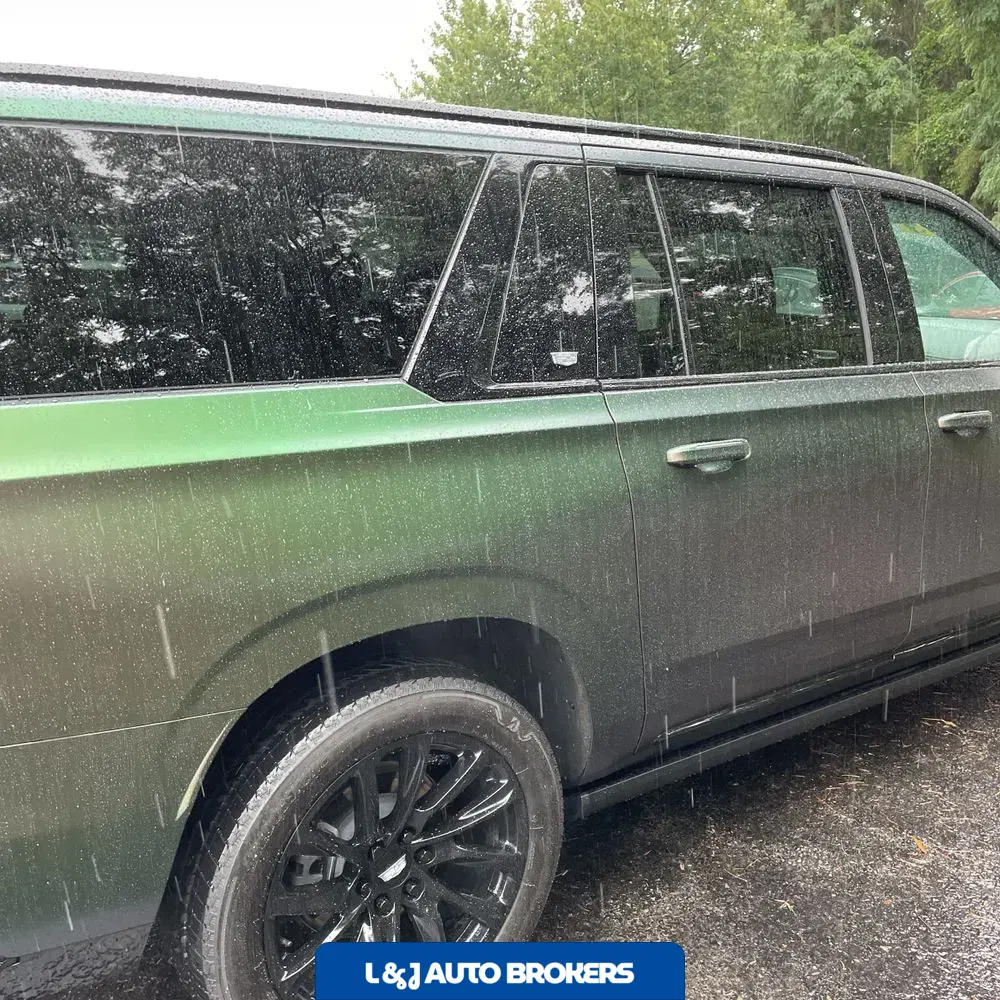 2023 Cadillac Escalade ESV Sport Platinum
