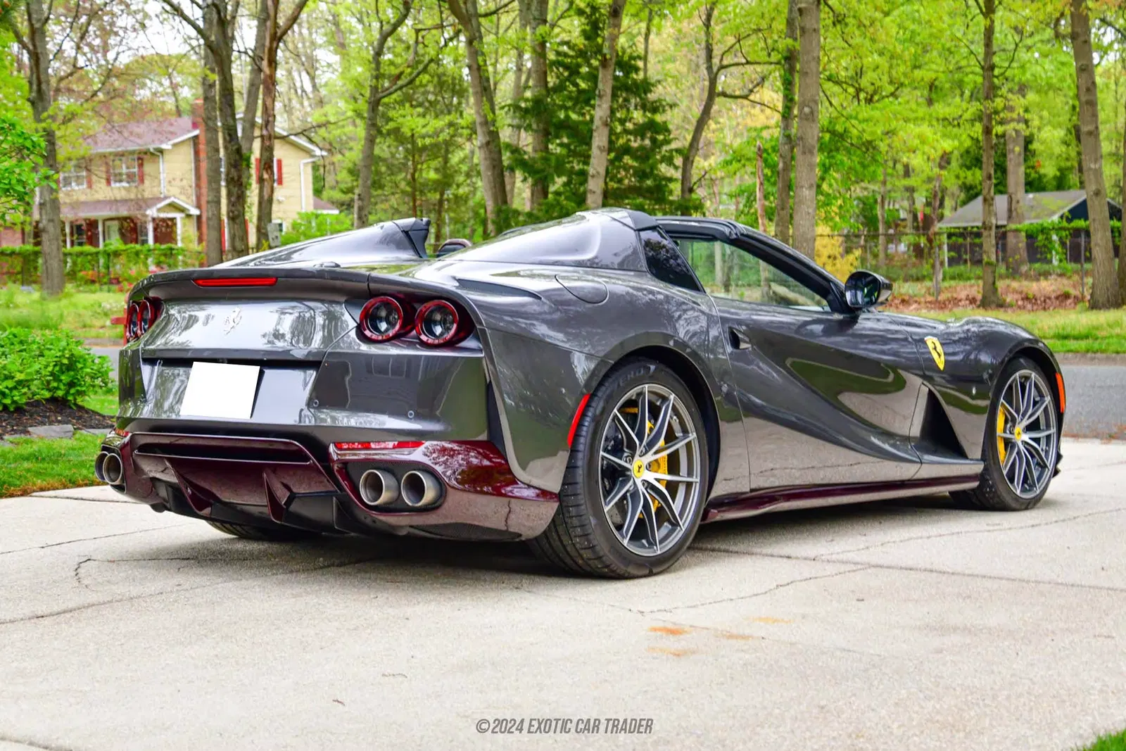 2022 Ferrari 812