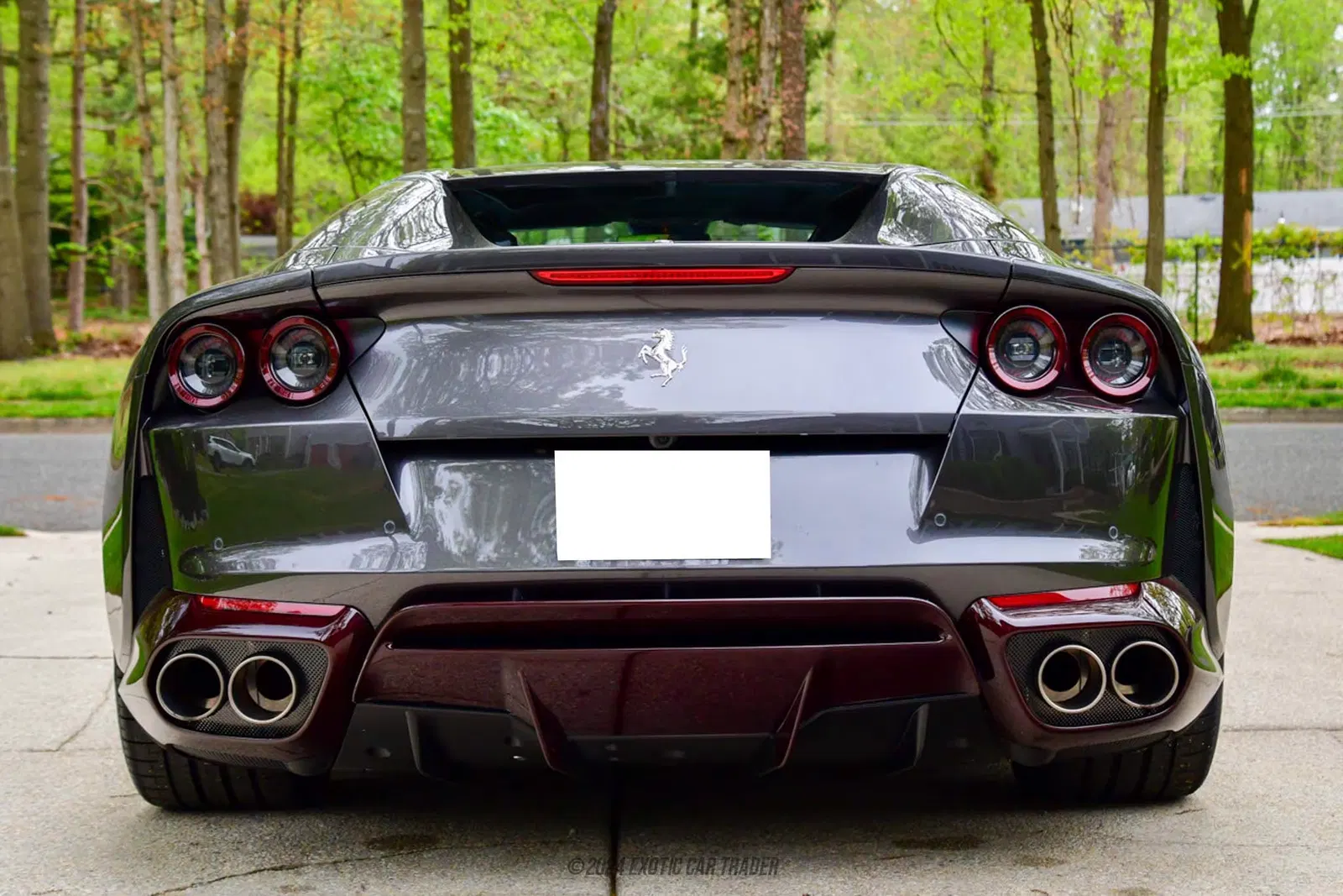 2022 Ferrari 812