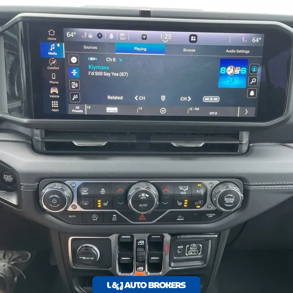 2025 Jeep Wrangler Sahara