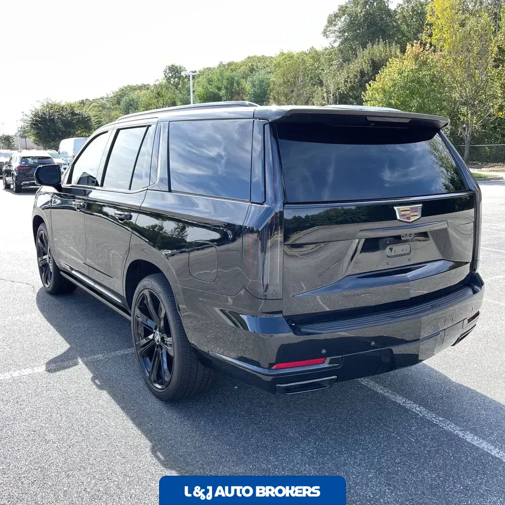 2025 Cadillac Escalade Sport