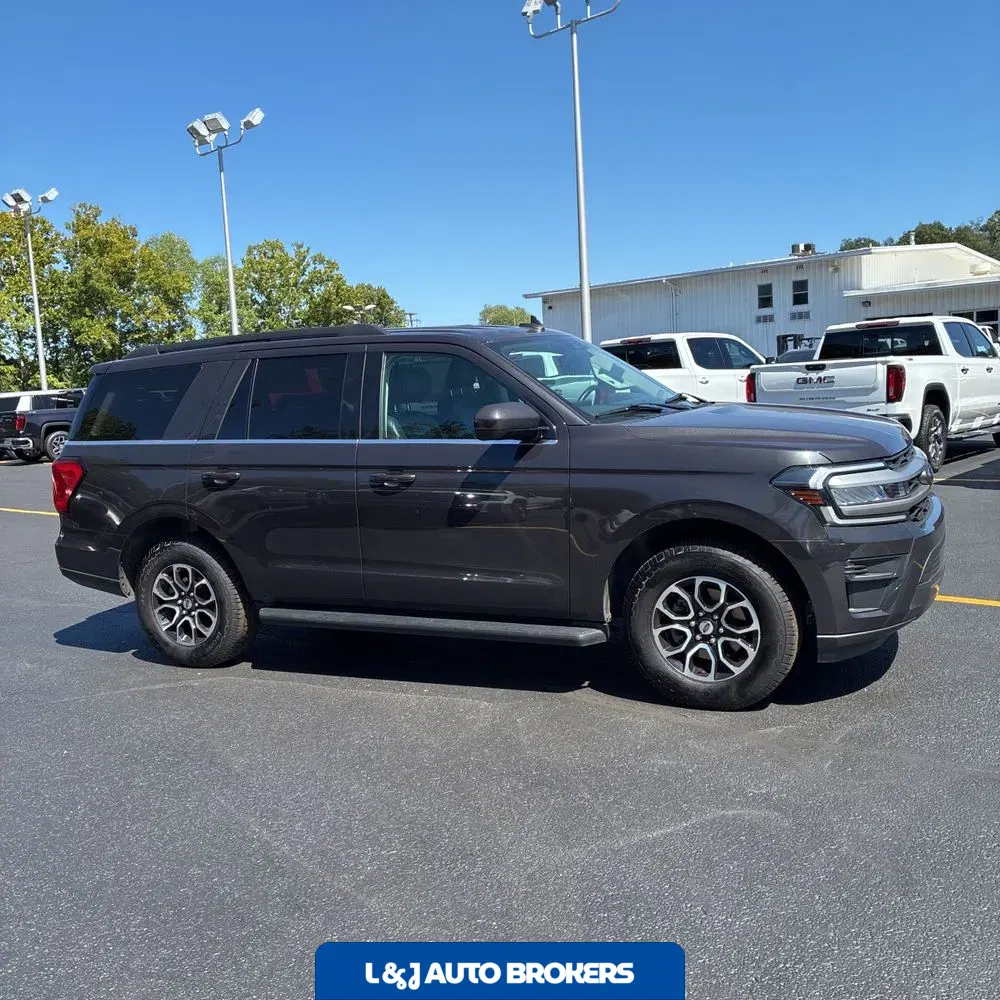 2024 Ford Expedition XLT
