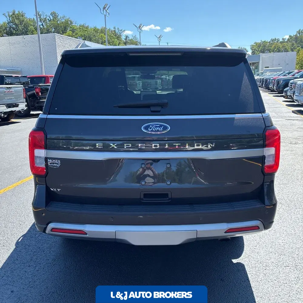 2024 Ford Expedition XLT
