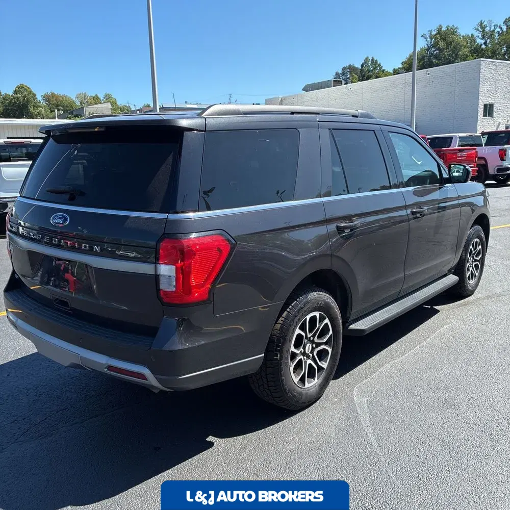 2024 Ford Expedition XLT