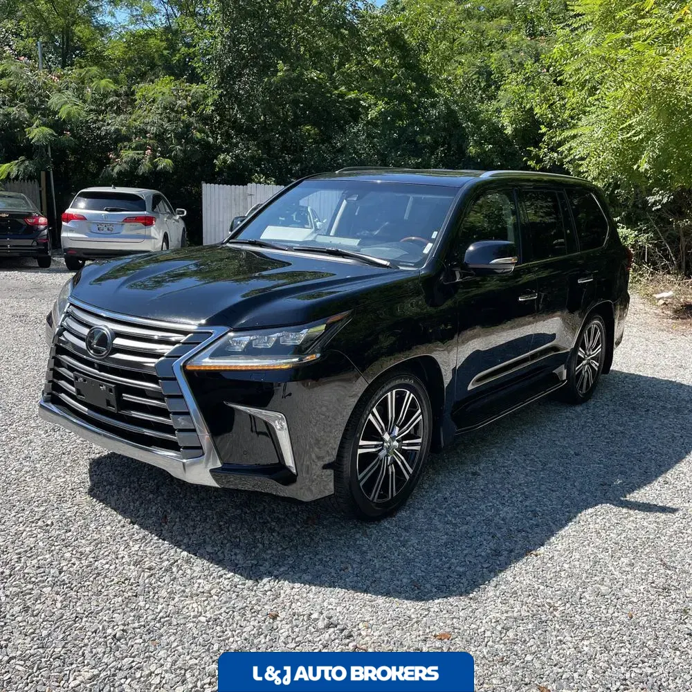 2021 Lexus LX 570 Three-Row