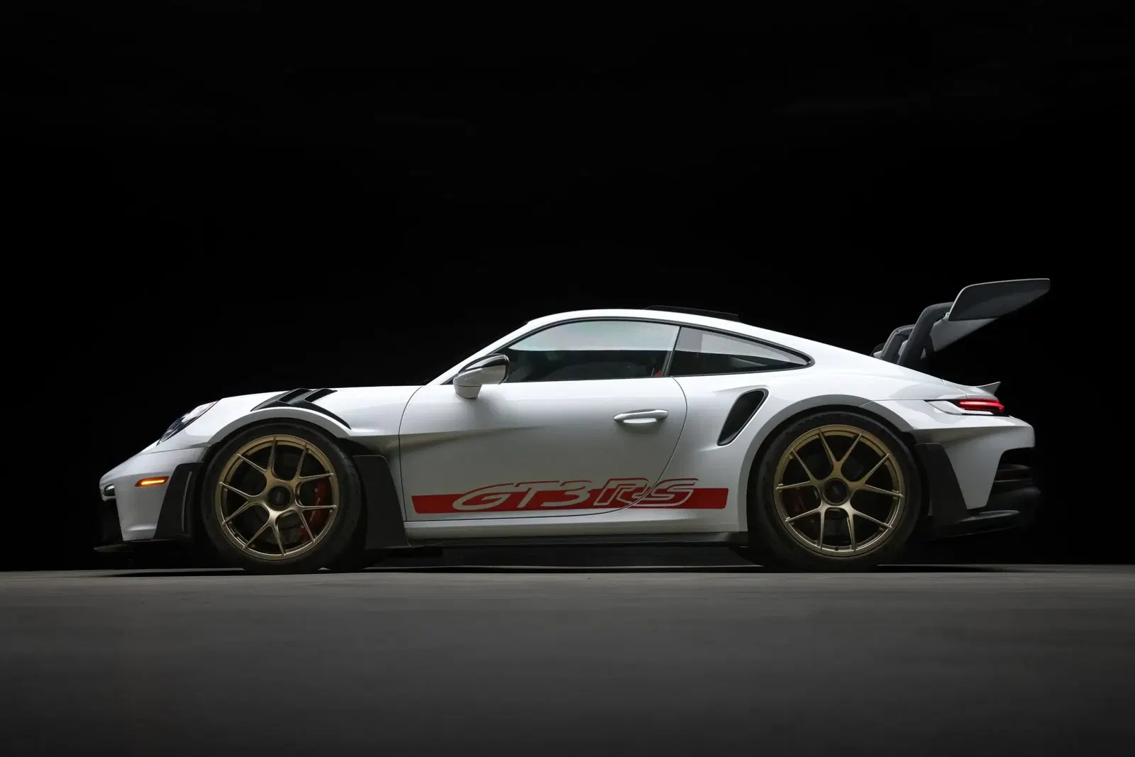 2023 Porsche 911 GT3 RS Weissach