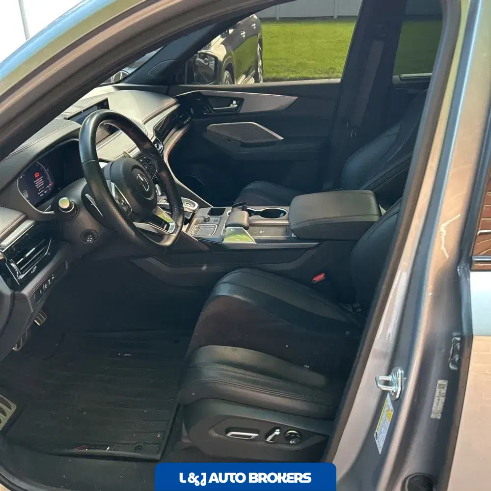 2023 Acura MDX SH-AWD w/A-SPEC
