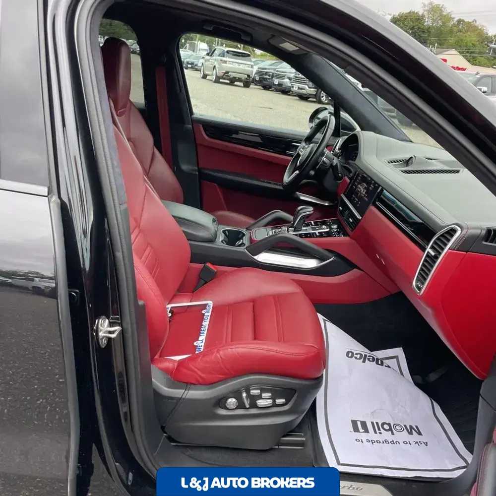 2021 Porsche Cayenne Turbo