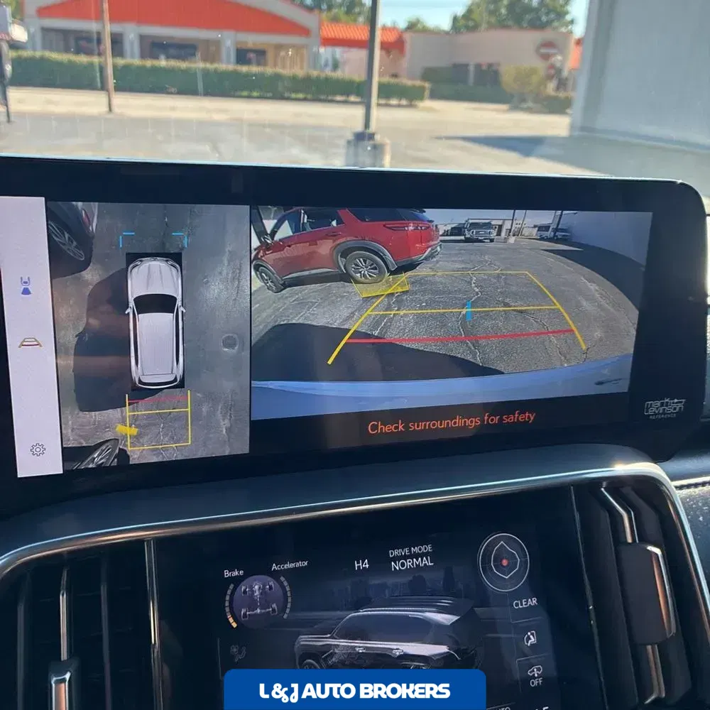 2024 Lexus LX 600 F SPORT Handling