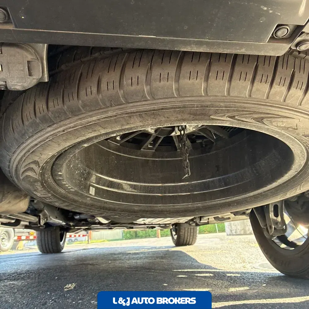 2024 Lexus LX 600 F SPORT Handling