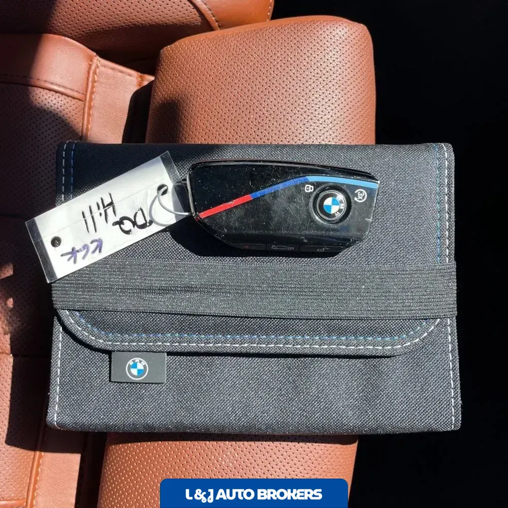 2024 BMW X7 M60i