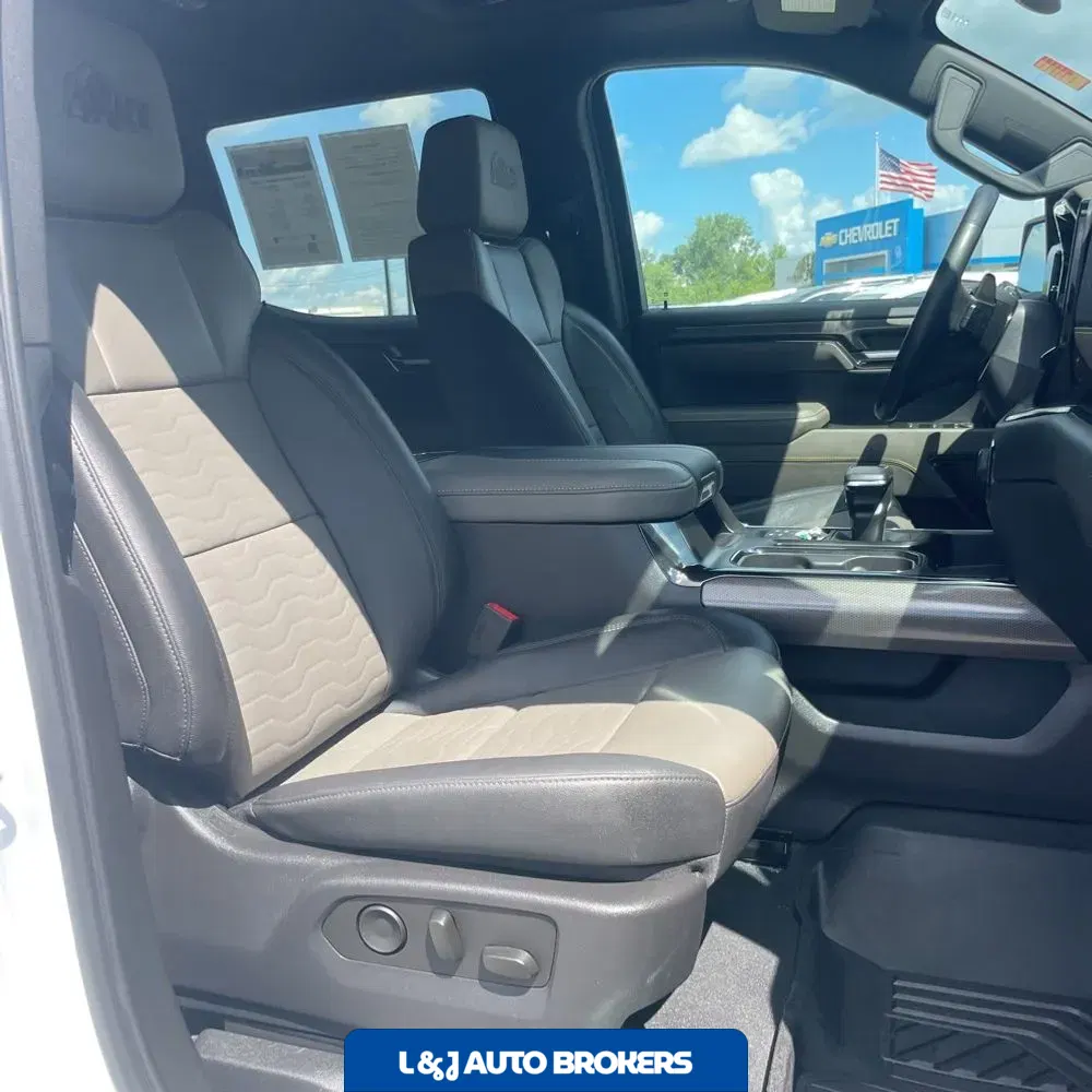 2023 Chevrolet Silverado 1500 ZR2