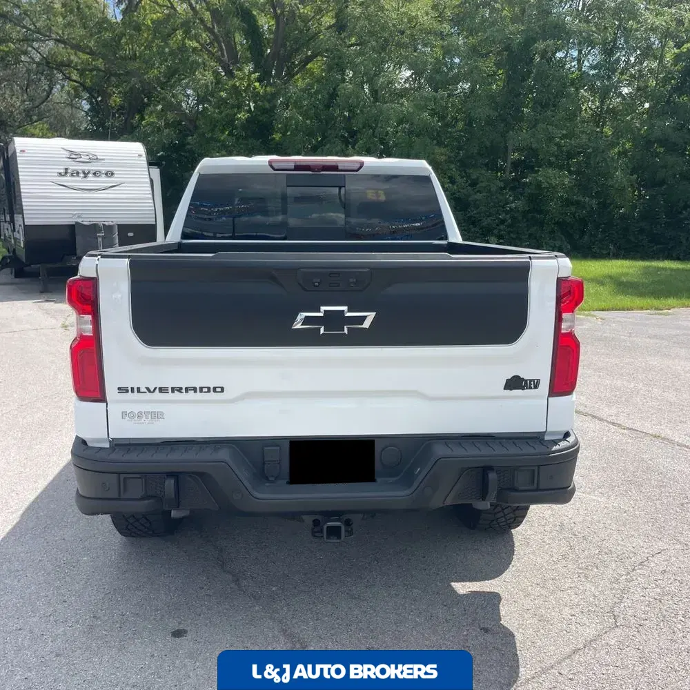 2023 Chevrolet Silverado 1500 ZR2