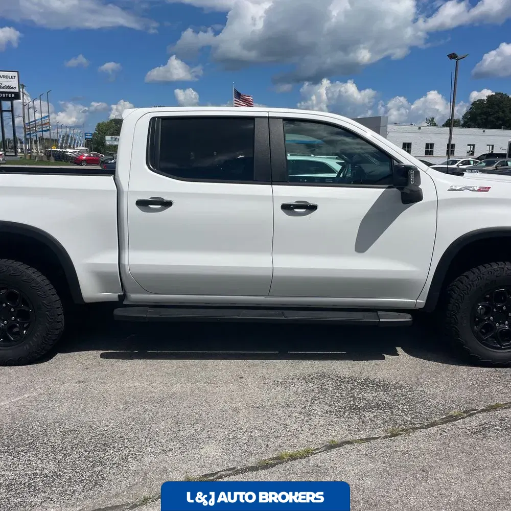 2023 Chevrolet Silverado 1500 ZR2