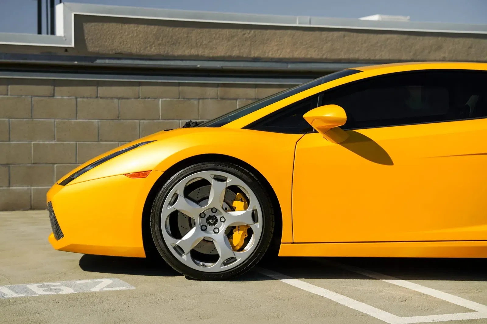 16k-Mile 2004 Lamborghini Gallardo 6-Speed