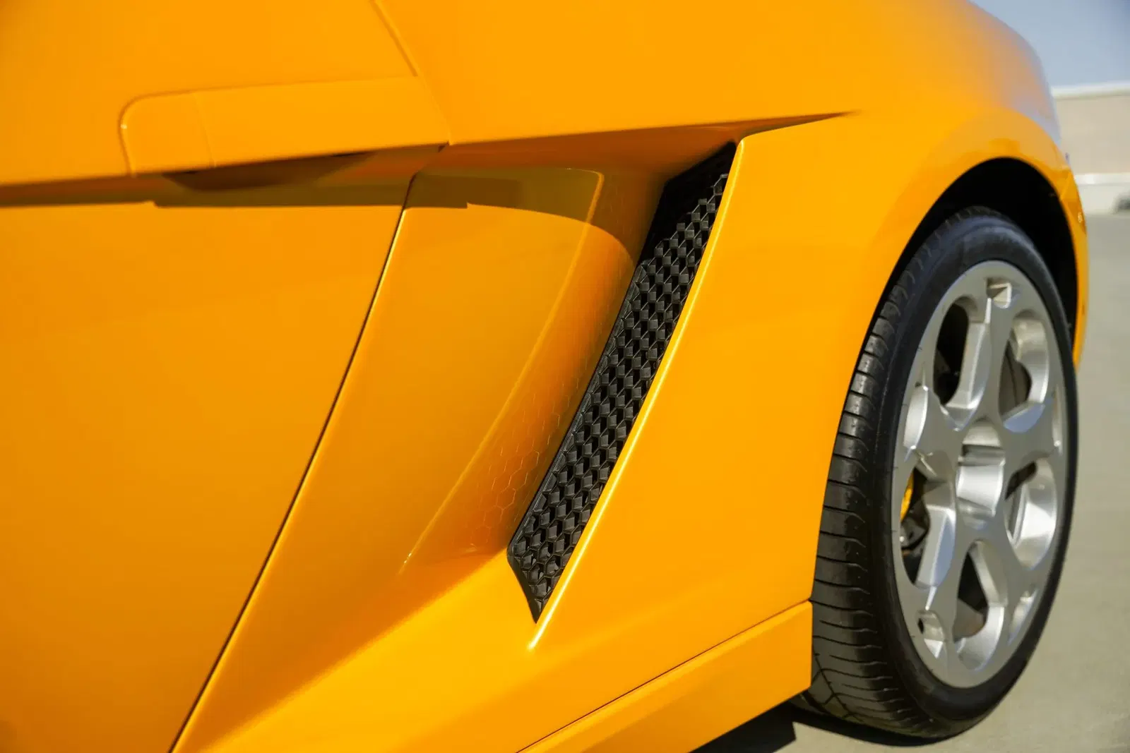 16k-Mile 2004 Lamborghini Gallardo 6-Speed