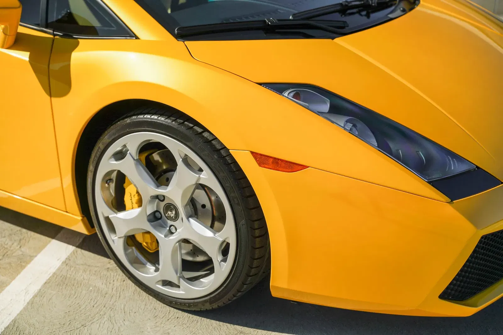 16k-Mile 2004 Lamborghini Gallardo 6-Speed