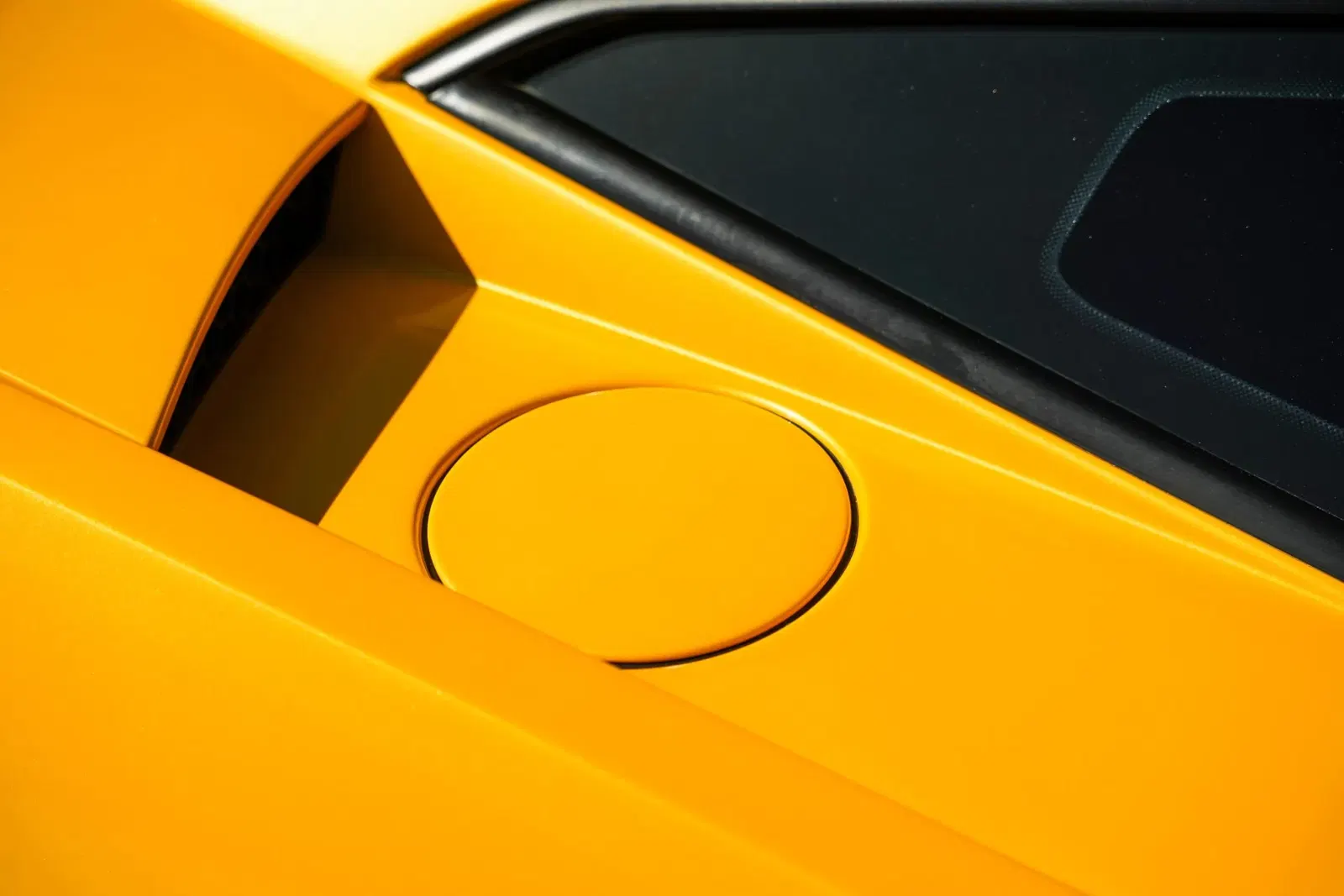 16k-Mile 2004 Lamborghini Gallardo 6-Speed
