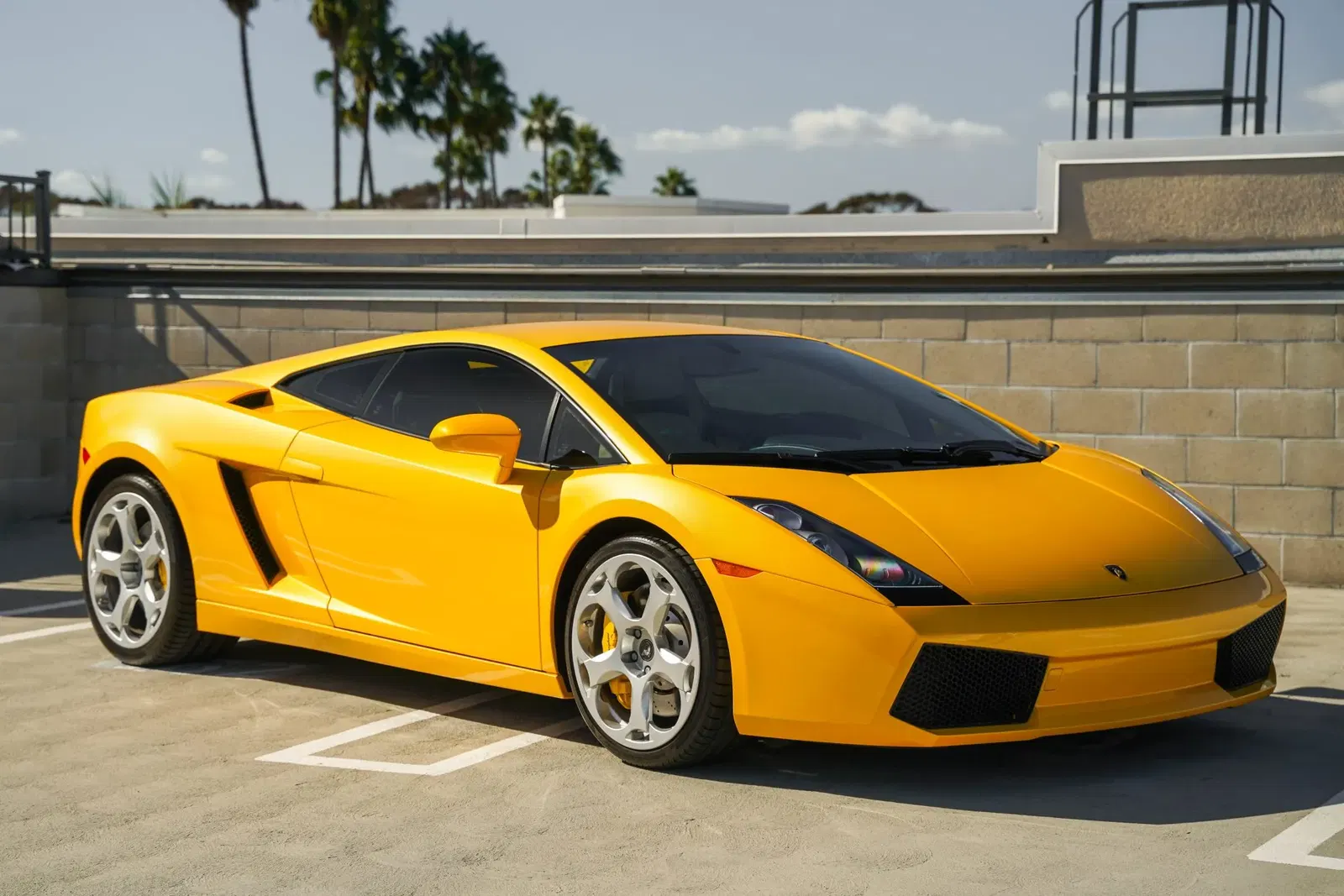 16k-Mile 2004 Lamborghini Gallardo 6-Speed