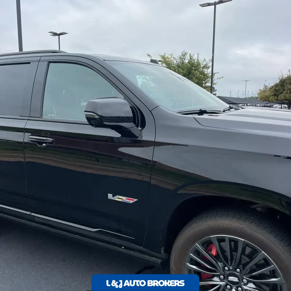 2024 Cadillac Escalade-V Base
