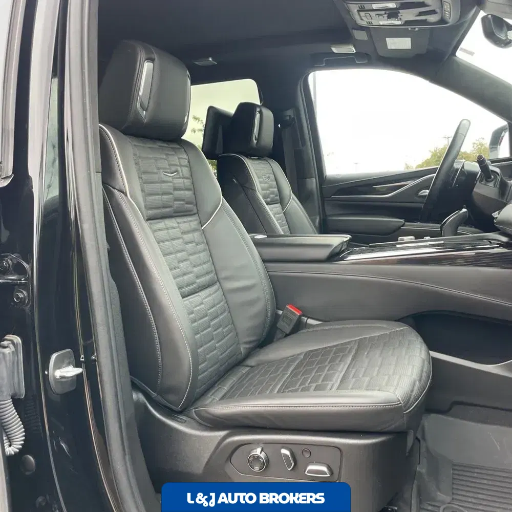 2024 Cadillac Escalade-V Base