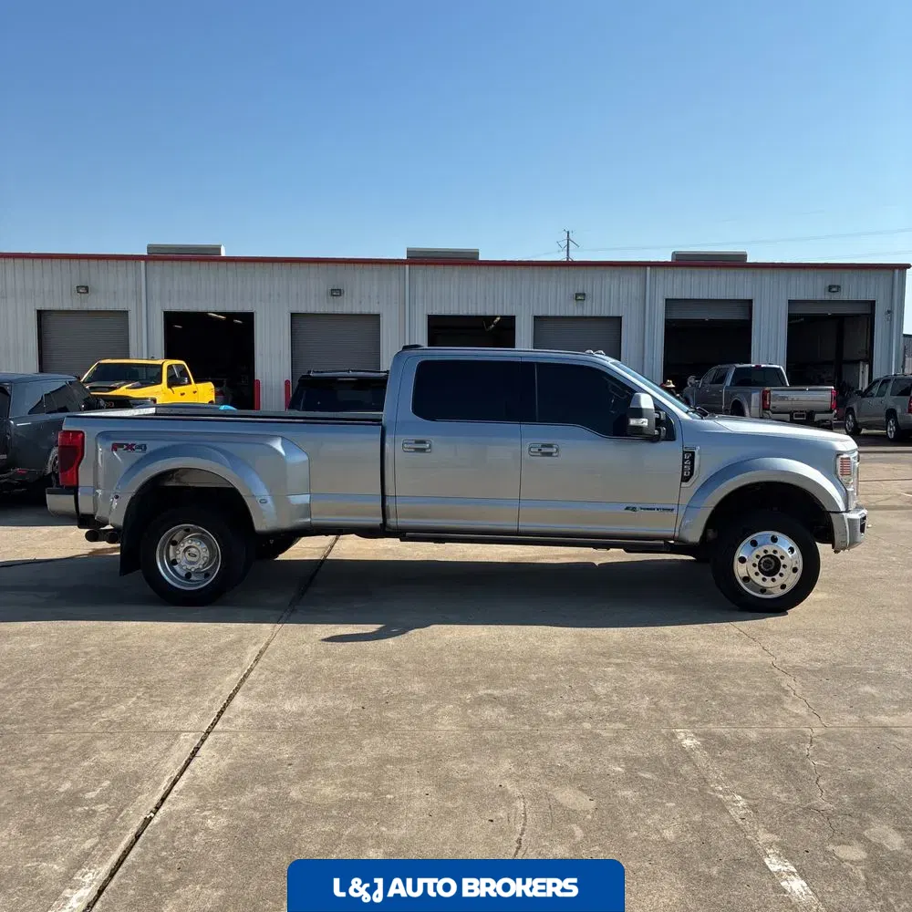 2022 Ford F-450 Super Duty Limited