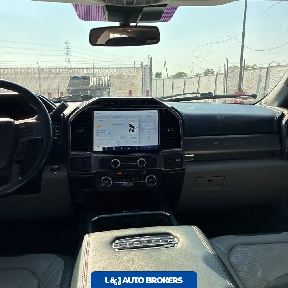 2022 Ford F-450 Super Duty Limited