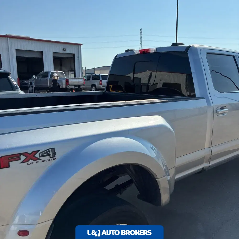 2022 Ford F-450 Super Duty Limited