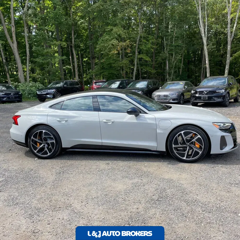 2023 Audi e-tron GT RS