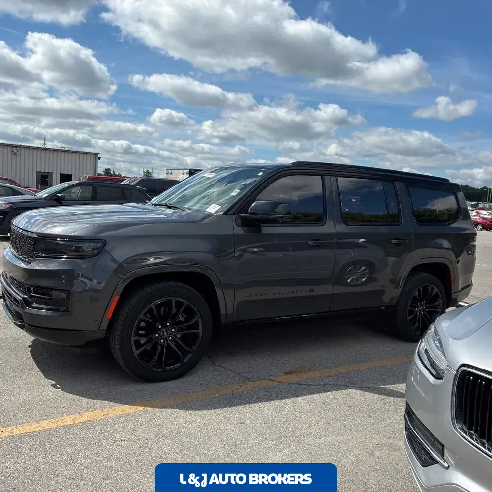 2024 Jeep Grand Wagoneer Series III Obsidian