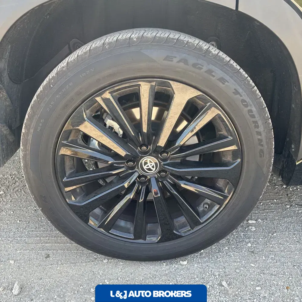 2025 Toyota Highlander XSE