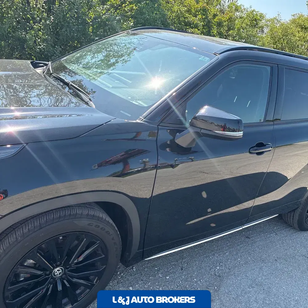 2025 Toyota Highlander XSE