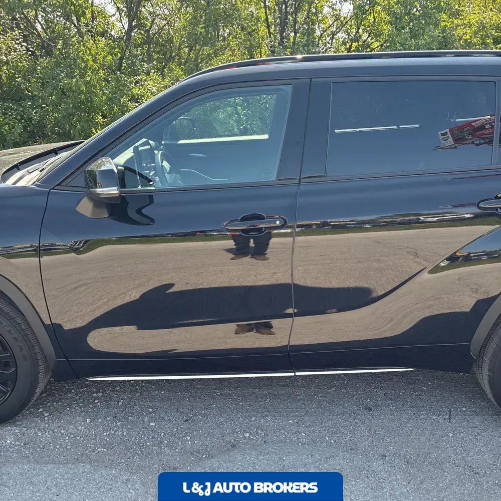 2025 Toyota Highlander XSE